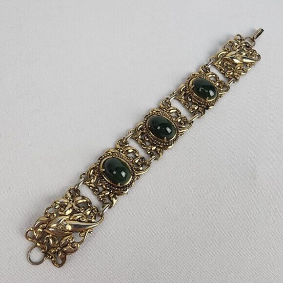 Vintage Gold Tone Green Stone Link Bracelet - Picture 8 of 11